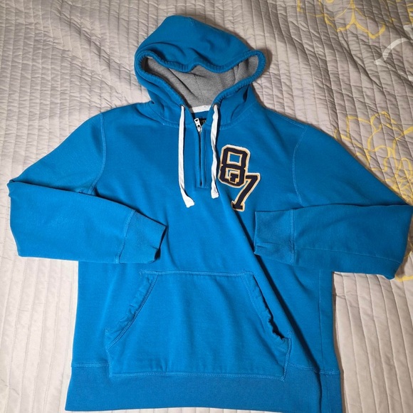 Aeropostale Teal Hoodie with White and Black Details - Picture 1 of 7